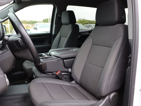 Used 2024 GMC Sierra 1500 Elevation image 12