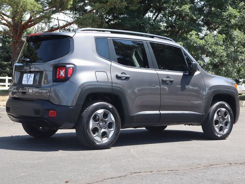 Used 2018 Jeep Renegade Sport w/ Power & Air Group AWD/4WD image 5