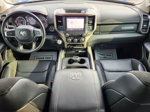 Used 2022 RAM 1500 Laramie AWD/4WD image 16
