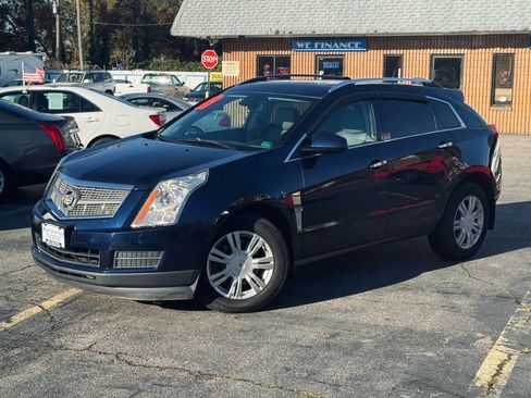 Used 2011 Cadillac SRX Luxury image 2