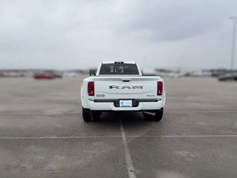 New 2025 RAM 3500 Longhorn image 10