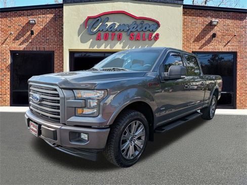 Used 2017 Ford F150 XLT w/ Equipment Group 302A Luxury image 4