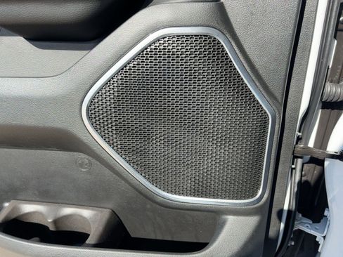 Certified 2022 RAM 1500 Laramie image 21