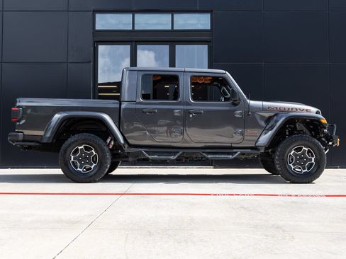 Used 2021 Jeep Gladiator Mojave AWD/4WD image 10