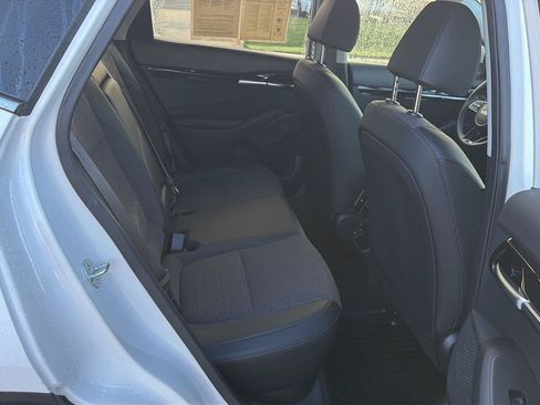Used 2024 Kia Seltos S FWD image 12