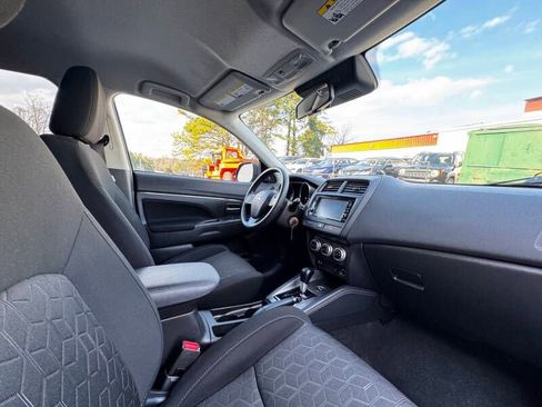 Used 2021 Mitsubishi Outlander Sport ES AWD/4WD image 14