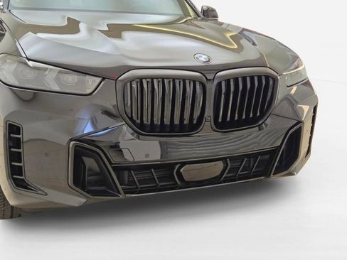Used 2025 BMW X5 sDrive40i w/ M Sport Package RWD image 4