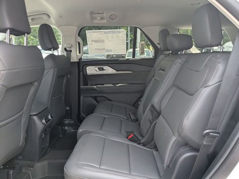New 2026 Ford Explorer Active w/ Active Comfort Package RWD image 15