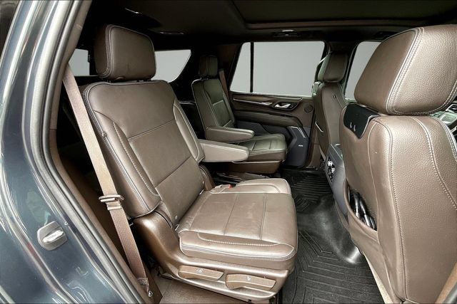 Used 2021 GMC Yukon Denali w/ Denali Premium Package AWD/4WD image 27