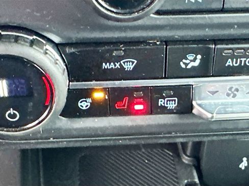 Used 2025 Ford Bronco Outer Banks image 20