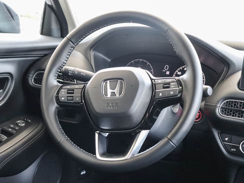 Certified 2026 Honda HR-V EX-L image 18