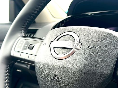 New 2026 Nissan Pathfinder Platinum w/ Cargo Package FWD image 22