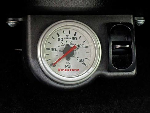 Used 2017 RAM 2500 Laramie image 19