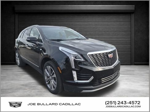 Used 2025 Cadillac XT5 Premium Luxury image 1