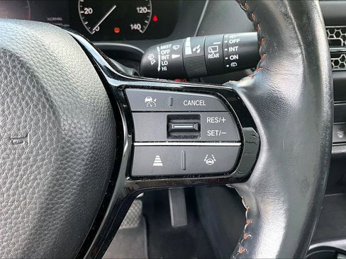 Used 2023 Honda HR-V Sport image 11