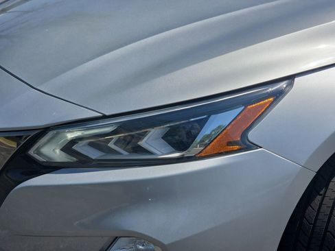 Used 2022 Nissan Altima 2.5 SR FWD image 27