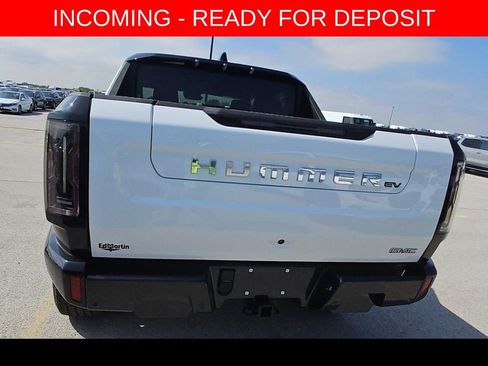 Used 2025 GMC Hummer EV 3X AWD/4WD image 13