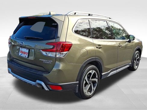 Used 2023 Subaru Forester Touring image 7