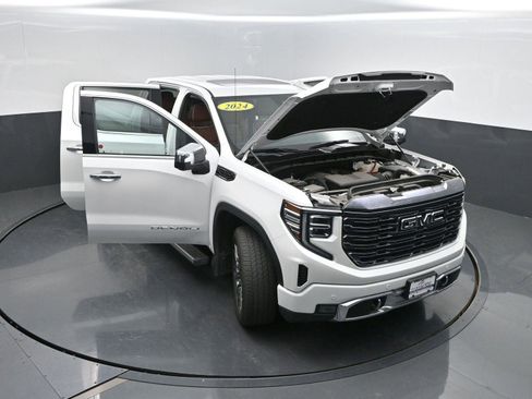Used 2024 GMC Sierra 1500 Denali Ultimate image 54