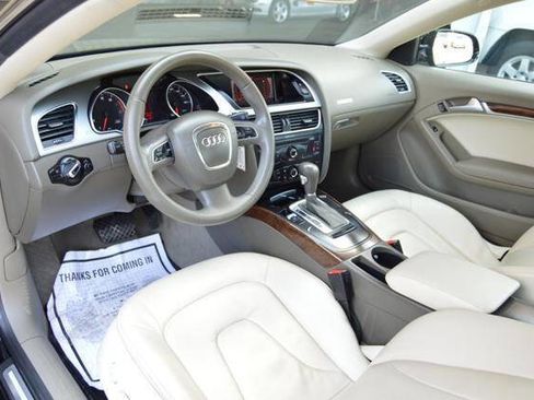 Used 2010 Audi A5 2.0T Premium image 14
