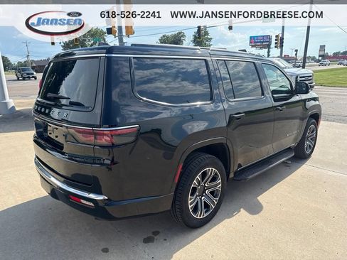 Used 2024 Jeep Wagoneer 4WD w/ Premium Group I image 6