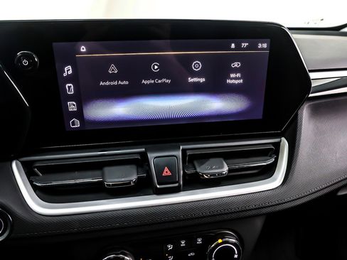 Used 2024 Chevrolet TrailBlazer LS w/ LS Convenience Package image 19