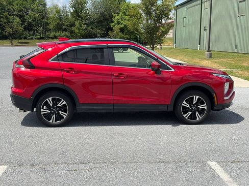 Used 2024 Mitsubishi Eclipse Cross SE AWD/4WD image 9