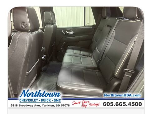 Used 2023 GMC Yukon SLT w/ SLT Premium Package AWD/4WD image 26