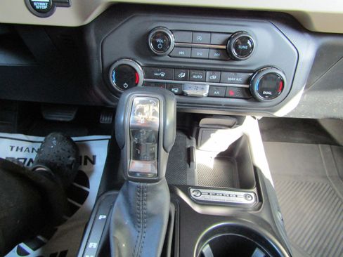 Used 2025 Ford Bronco Big Bend AWD/4WD image 28