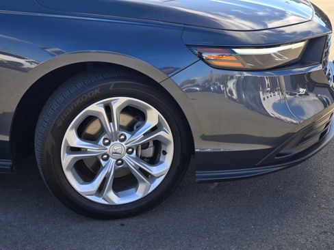 Used 2023 Honda Accord LX image 9