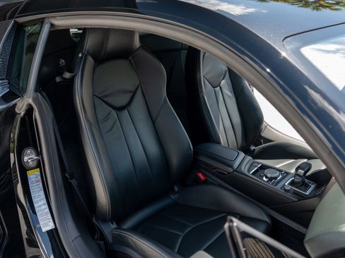Used 2017 Audi R8 V10 AWD/4WD image 46