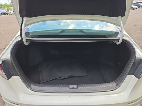 Used 2023 Honda Accord LX image 28