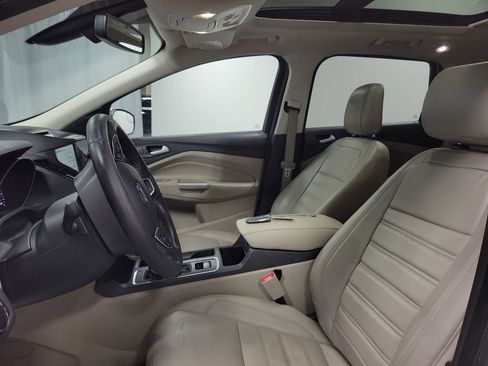 Used 2018 Ford Escape Titanium image 13