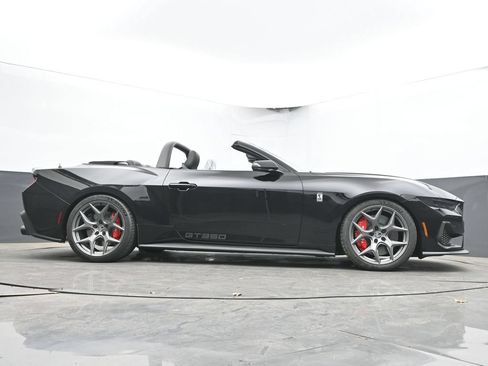 New 2026 Ford Mustang GT Premium w/ GT Performance Package RWD image 39