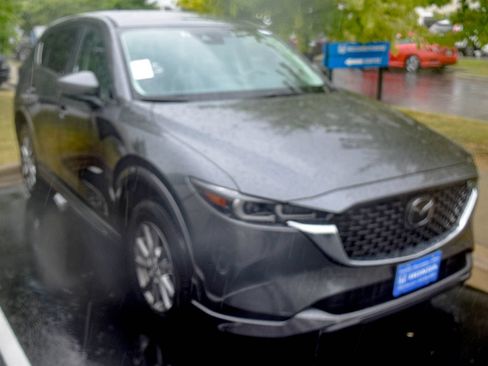 Used 2025 MAZDA CX-5 AWD 2.5 S w/ Preferred Package image 4