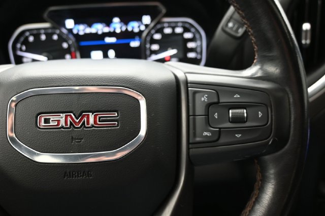 Used 2021 GMC Sierra 1500 AT4 w/ AT4 Premium Package AWD/4WD image 29