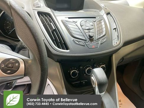 Used 2015 Ford Escape SE image 11