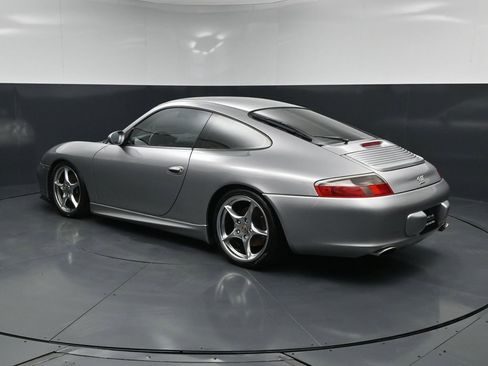 Used 2004 Porsche 911 Carrera 4S AWD/4WD image 3