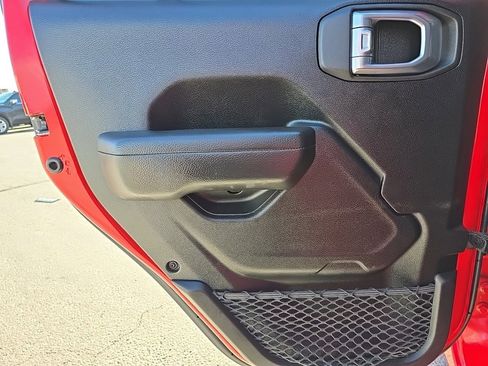 Used 2023 Jeep Wrangler Unlimited Sport w/ LED Headlamp & Fog Lamp Group image 28