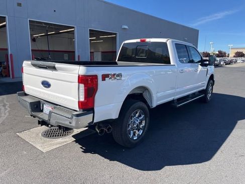 Used 2017 Ford F350 Lariat w/ Lariat Ultimate Package image 5