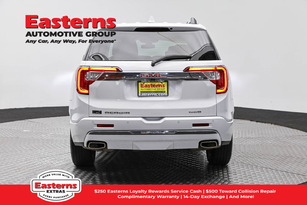 Used 2023 GMC Acadia Denali AWD/4WD image 7