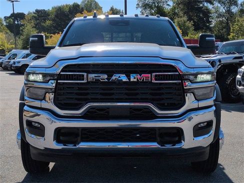 New 2026 RAM 5500 Tradesman image 8