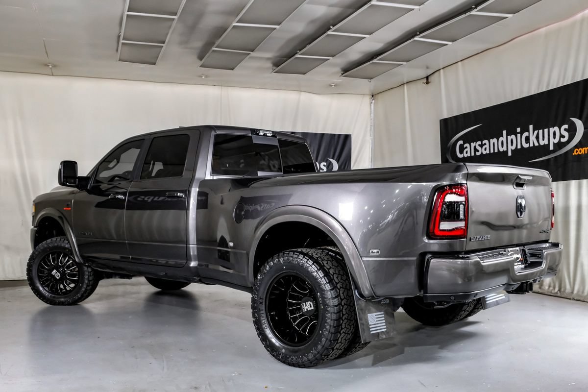 Used 2024 RAM 3500 Laramie w/ Night Edition AWD/4WD image 11
