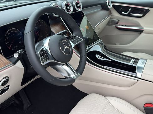 New 2025 Mercedes-Benz GLC 300 4MATIC image 27