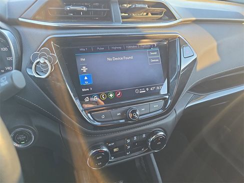 Used 2023 Chevrolet TrailBlazer ACTIV w/ Sun and Liftgate Package image 21