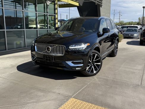 Used 2024 Volvo XC90 B6 Ultimate w/ Protection Package Premier AWD/4WD image 2