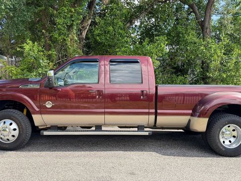 Used 2011 Ford F350 Lariat w/ Lariat Ultimate Pkg AWD/4WD image 4