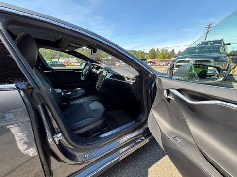 Used 2016 Tesla Model S 75 image 17