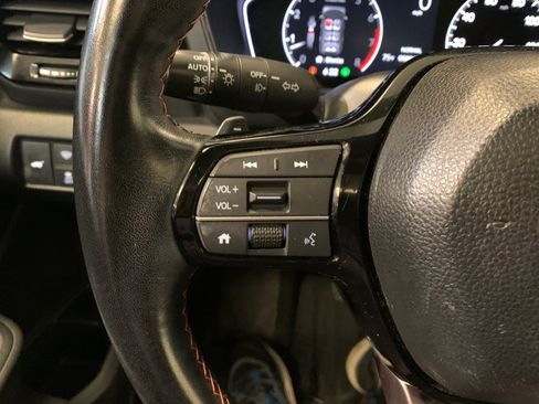 Used 2023 Honda Pilot TrailSport image 22