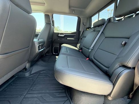 New 2026 GMC Sierra 1500 Elevation w/ Elevation Premium Package AWD/4WD image 18